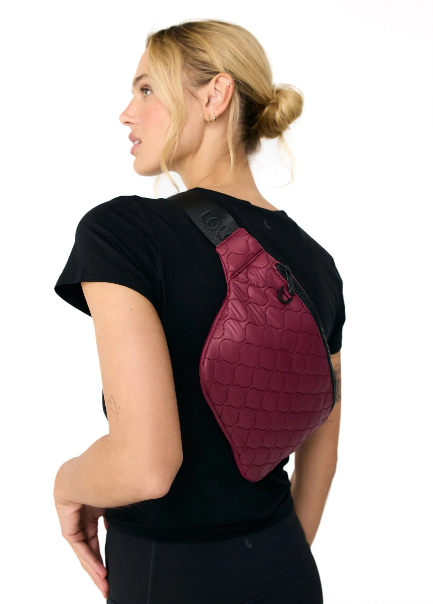 Taylor 3l Quilted Belt Bag 20 Taylor 3l Quilted Belt Bag - Image 18