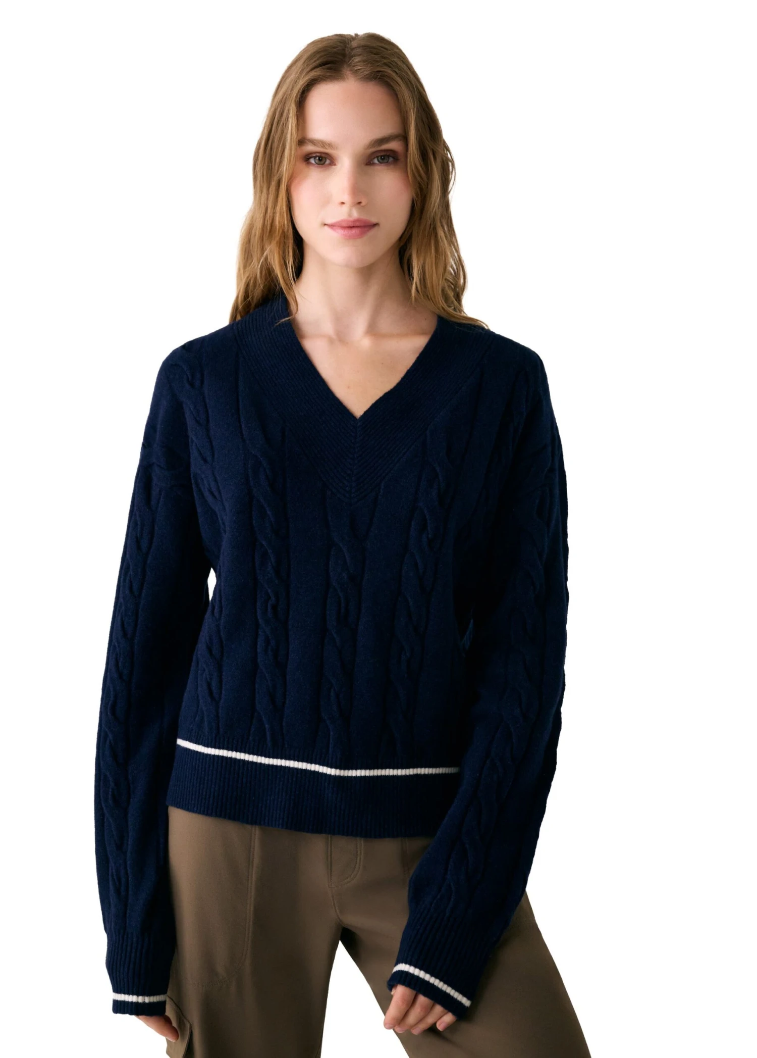 Camila V-Neck 11 Camila V-Neck - Image 9