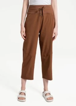 Momentum Cropped Pants 36 Momentum Cropped Pants -LOLE OUTLET LSW4292 C207 2