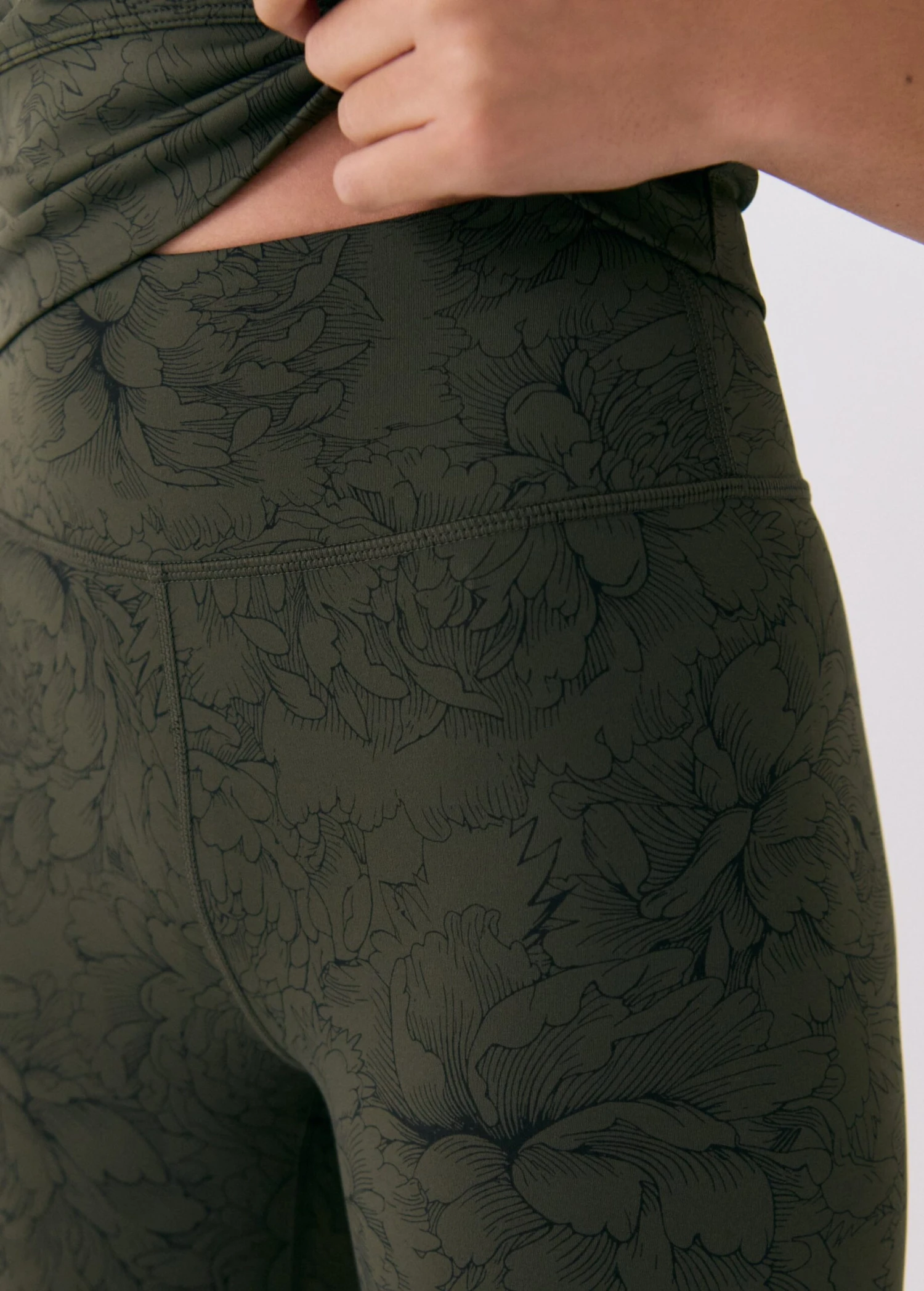 Serene 7/8 Ankle Leggings 15 Serene 7/8 Ankle Leggings - Image 13