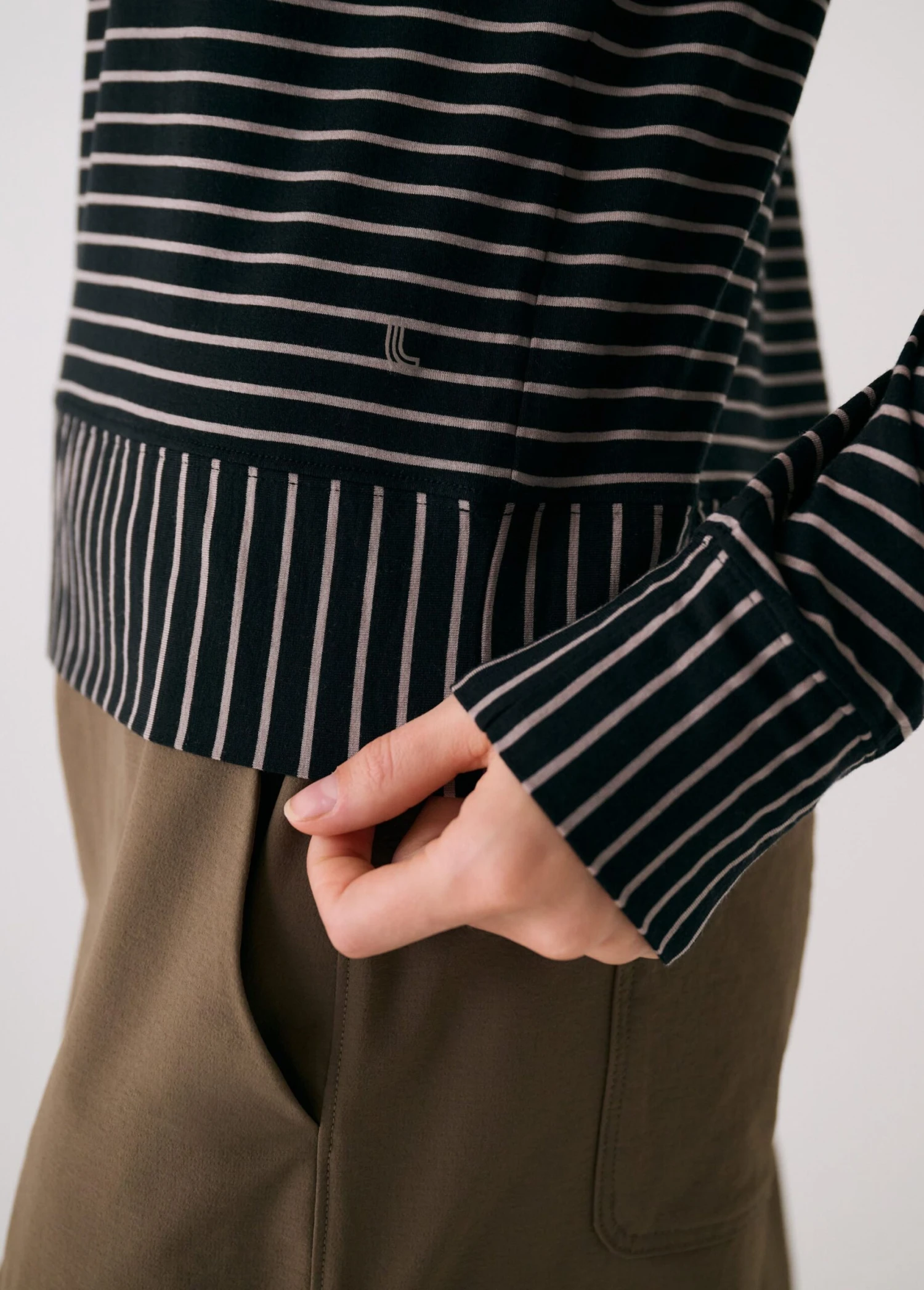 Dynamic Sweatshirt 14 Dynamic Sweatshirt - Image 12