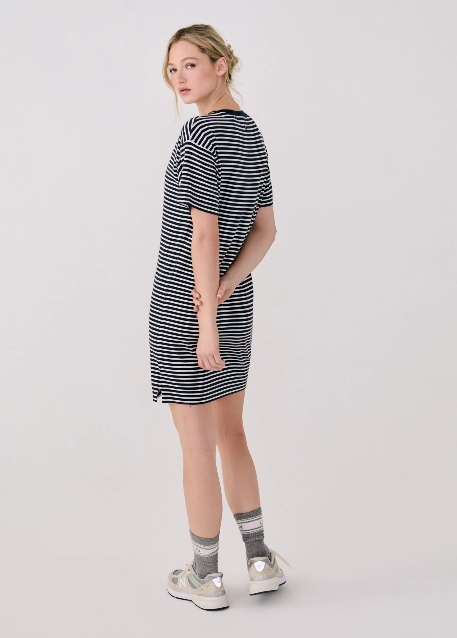 Dynamic T-Shirt Dress 11 Dynamic T-Shirt Dress - Image 9