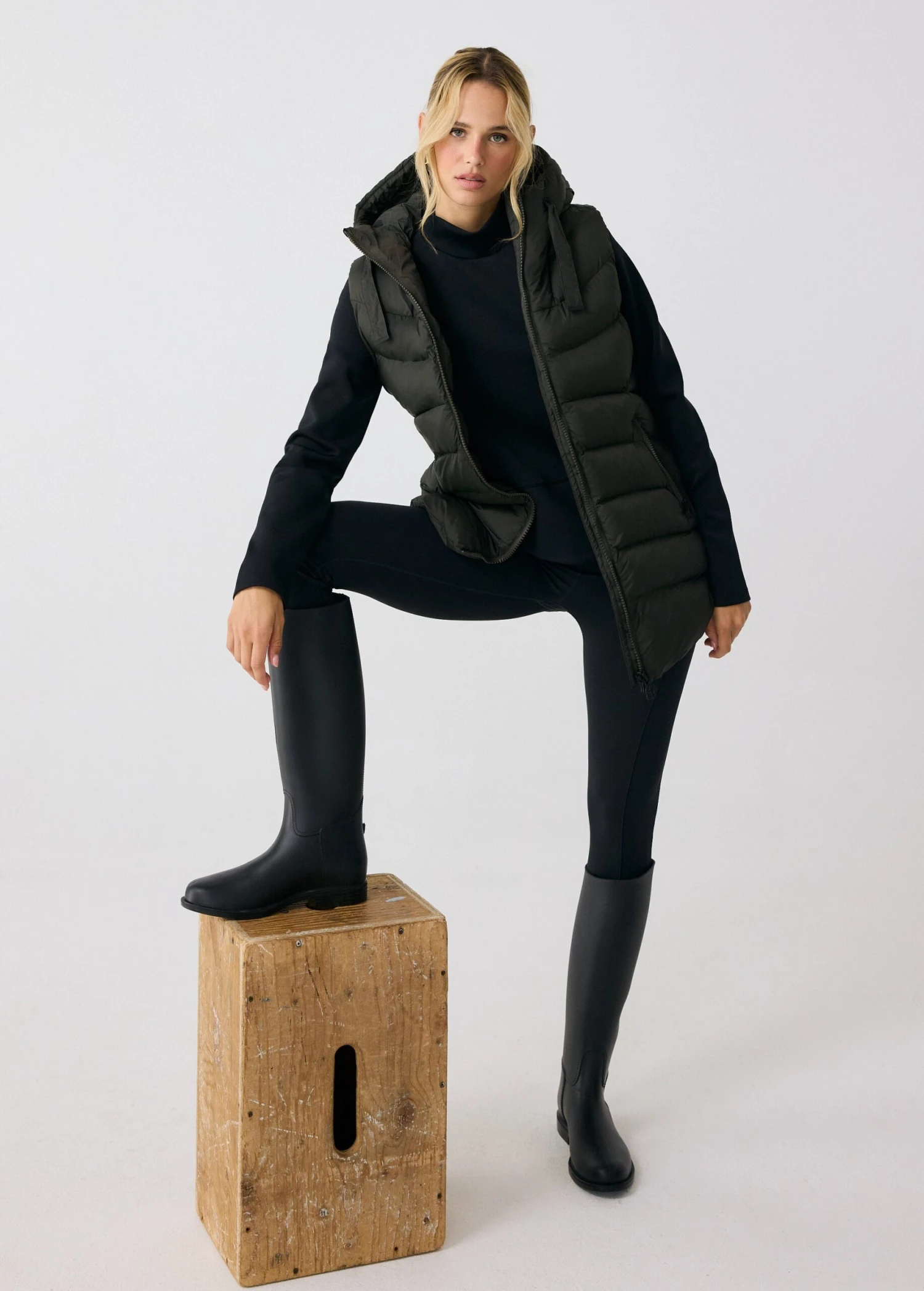 Transition Vest 21 Transition Vest - Image 19