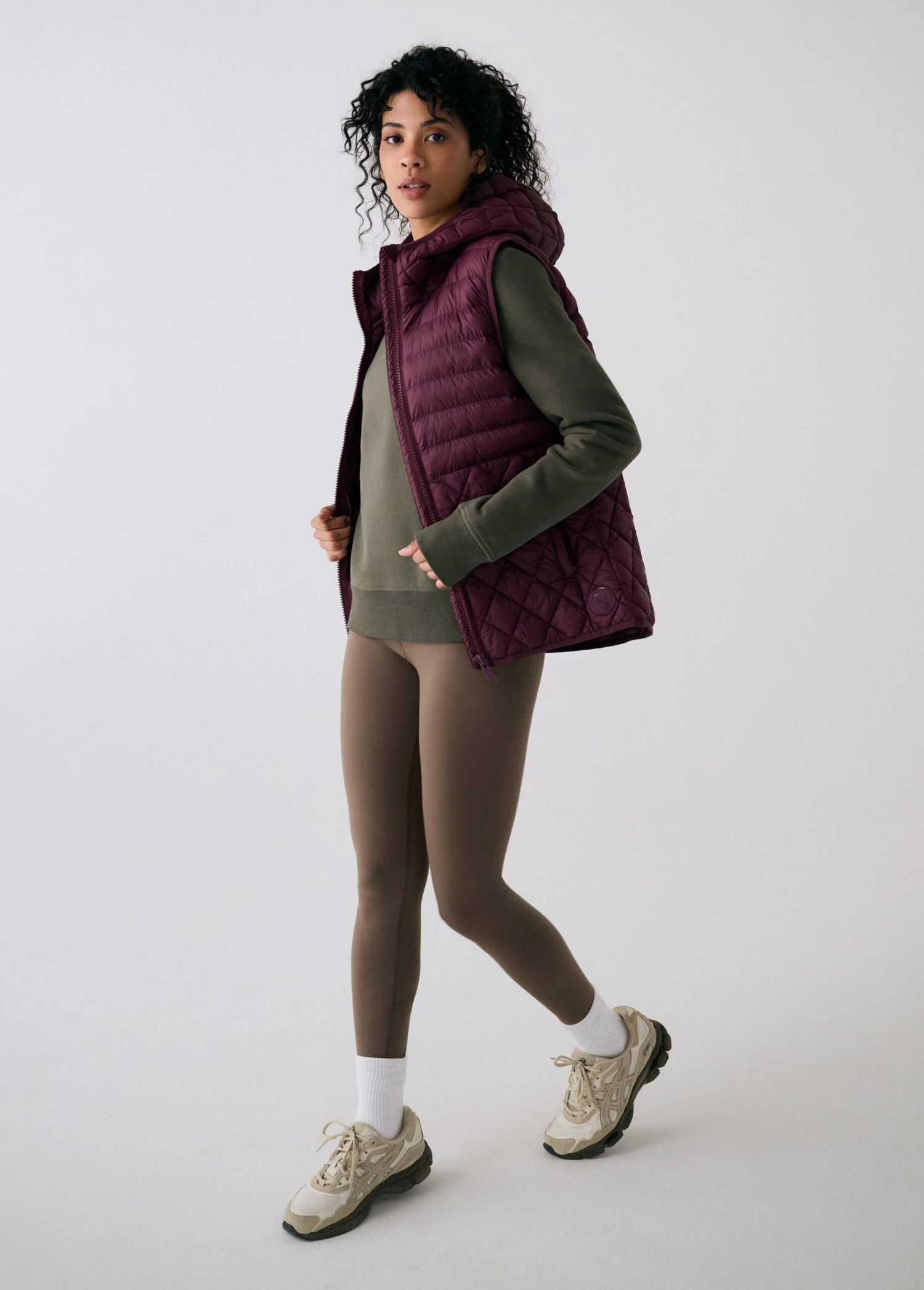 The Base Insulated Vest 5 The Base Insulated Vest - Image 3