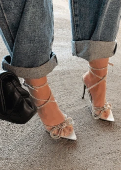 MORE SPARKLE BOW CLEAR HEELS 8 MORE SPARKLE BOW CLEAR HEELS -LOLE OUTLET ScreenShot2021 01 16at12.25.46PM