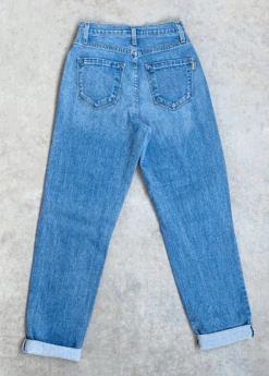 DAME MAS AMOR MOM JEANS 10 DAME MAS AMOR MOM JEANS -LOLE OUTLET ScreenShot2021 02 06at5.26.57PM