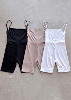 WE OUT OUT VIBIN' ROMPER