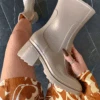 WHAT YOU NEED CREAM CHELSEA BOOTS -LOLE OUTLET ScreenShot2021 12 11at11.21.07AM