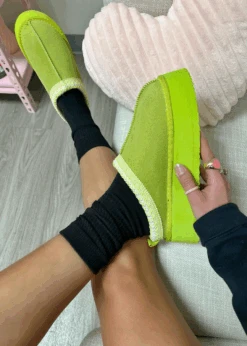 CUTENESS ALERT GREEN PLATFORM SLIPPER -LOLE OUTLET ScreenShot2023 02 21at12.41.03PM